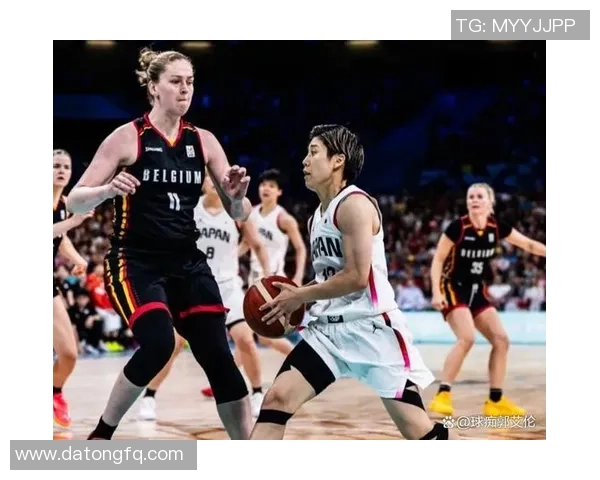 2009年中国女篮精彩对决加拿大与意大利的激烈比赛回顾