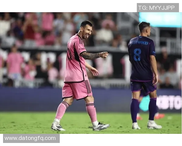 梅西印度行首站完全失控：球迷高价购票难见偶像，冲场砸设备、主办方被拘，这次怪谁？